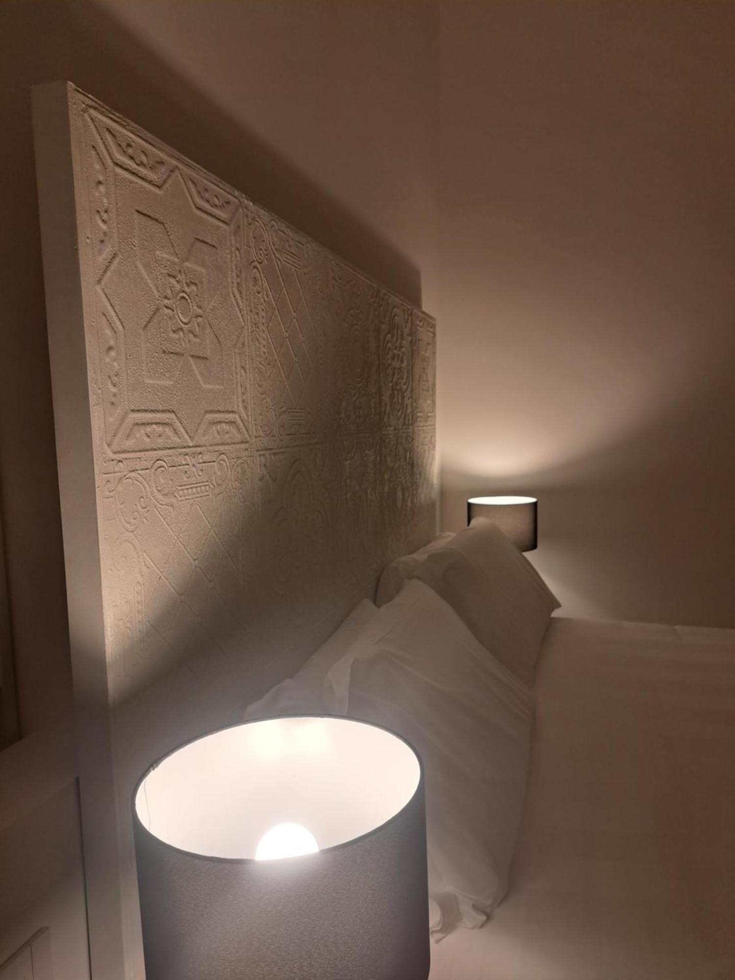 Palazzo Boccapianola Apartment Бари Екстериор снимка