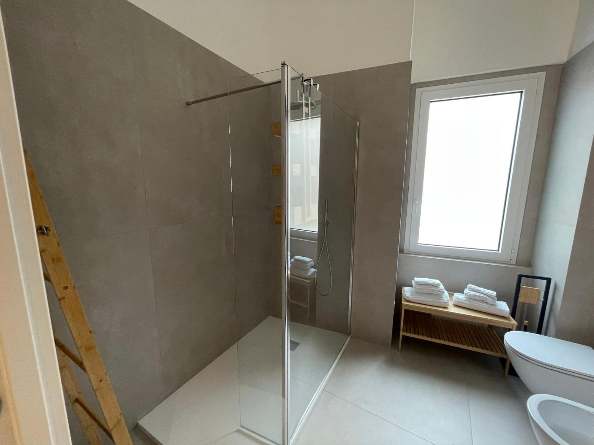 Palazzo Boccapianola Apartment Бари Екстериор снимка