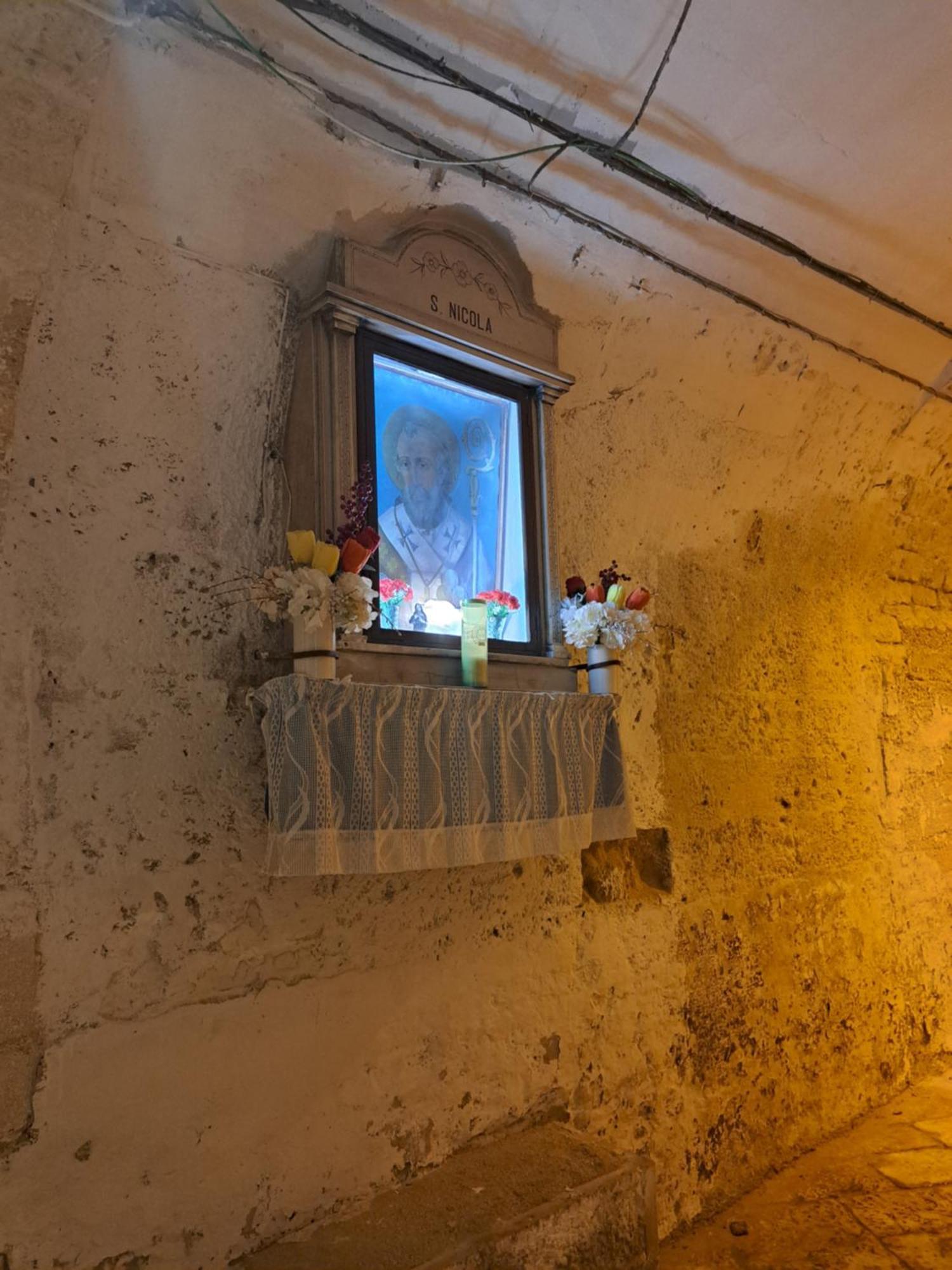 Palazzo Boccapianola Apartment Бари Екстериор снимка
