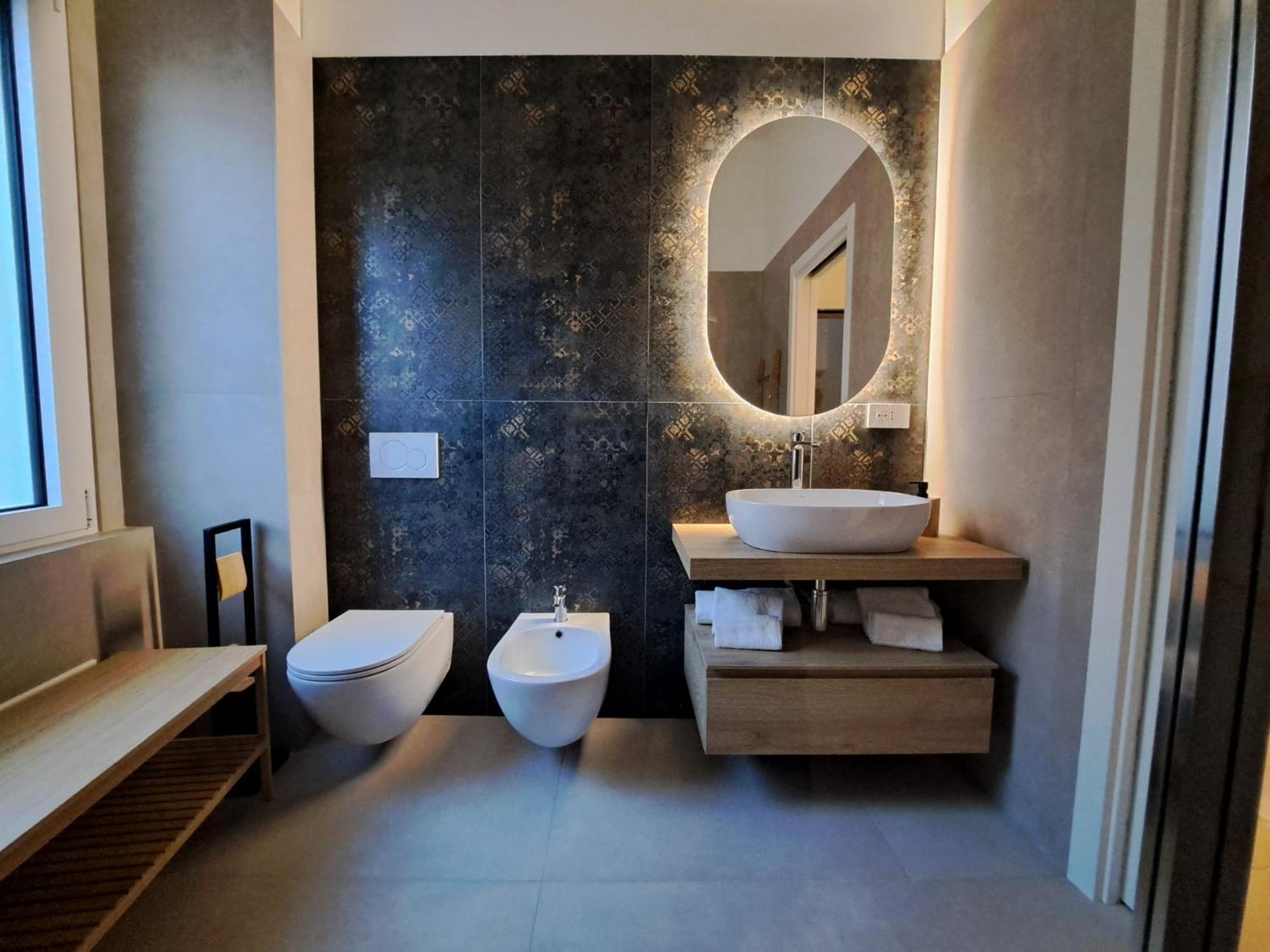 Palazzo Boccapianola Apartment Бари Екстериор снимка